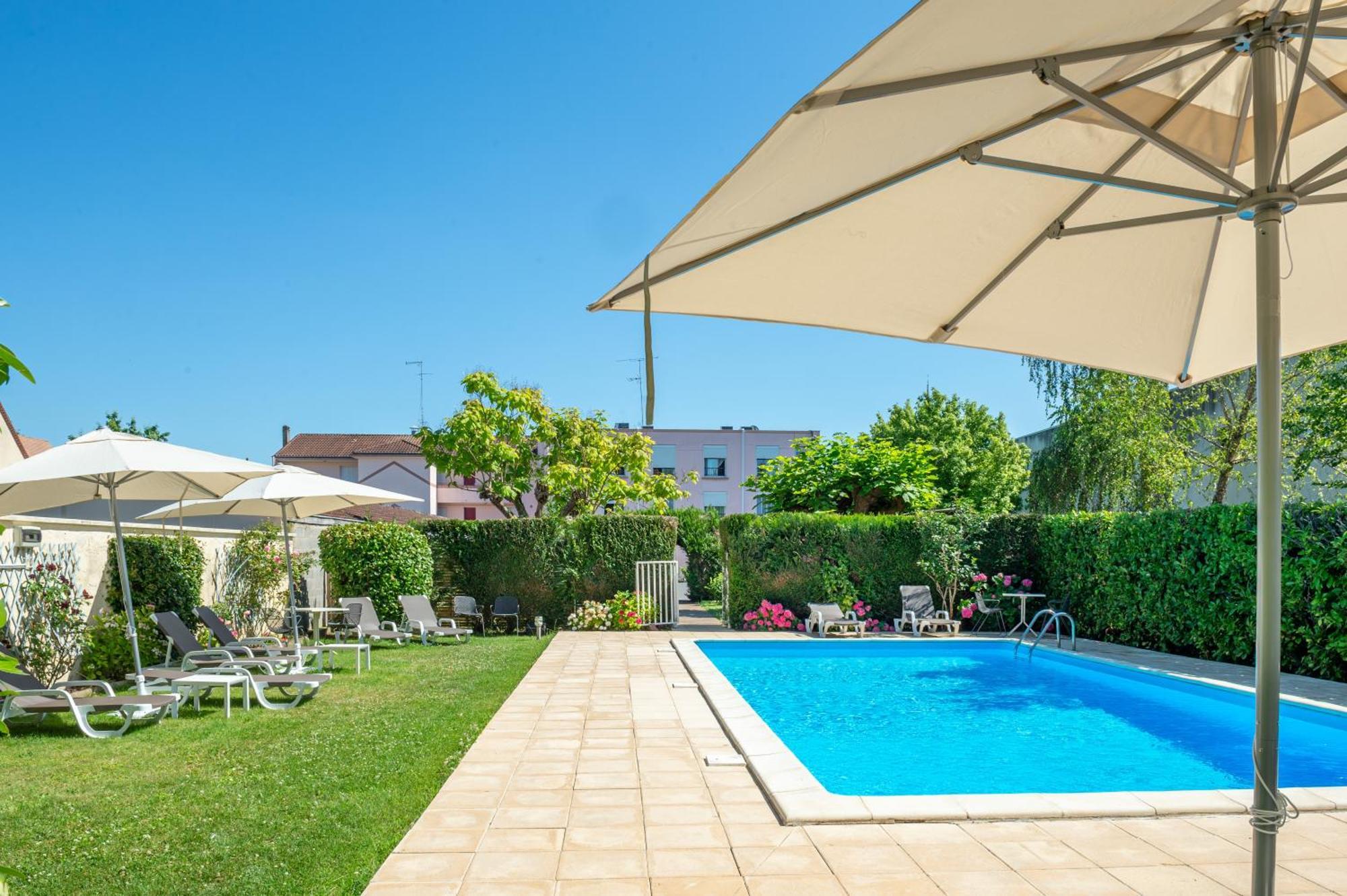 Brit Hotel Europ Bergerac Eksteriør bilde